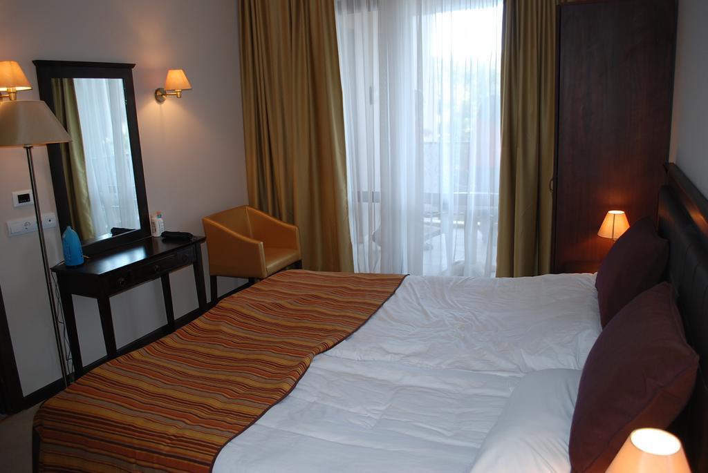 Royal Beach Apartments Sunny Beach Phòng bức ảnh
