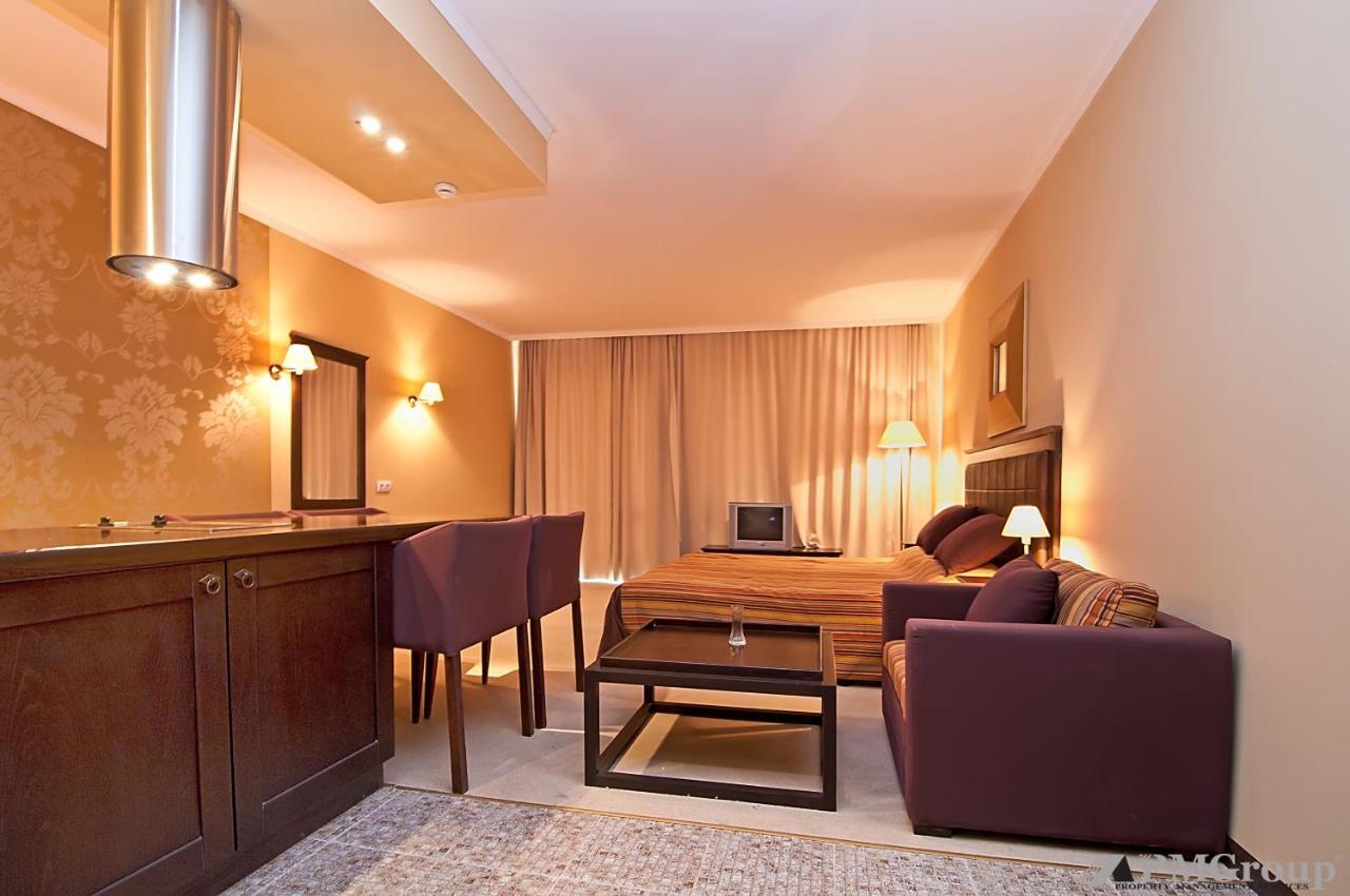 Royal Beach Apartments Sunny Beach Phòng bức ảnh